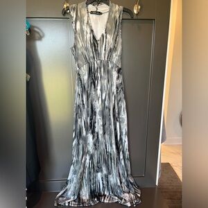 Neesha Maxi Dress